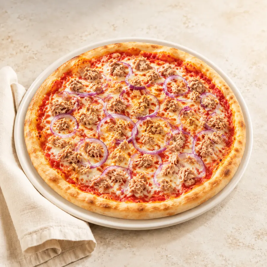 Pizza Tonno mit Thunfisch und Zwiebeln